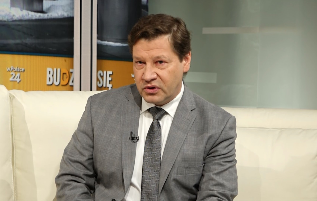 Schab: Sędzia negujący prawo wyraża wolę złożenia urzędu