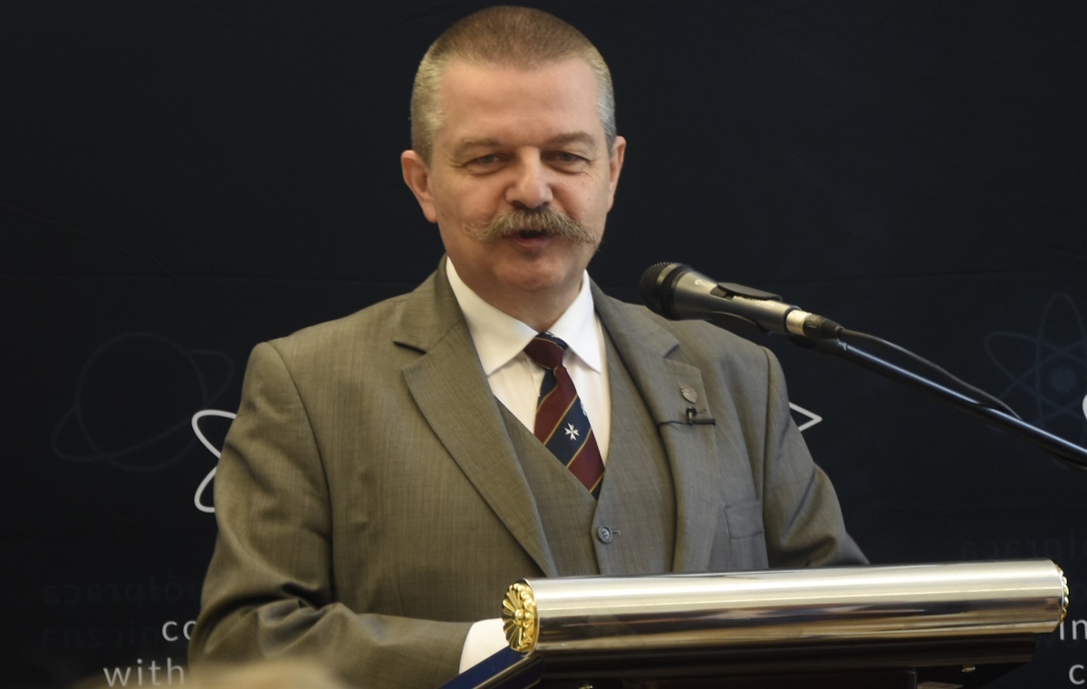 "Sikorski wpycha nas w niemiecki scenariusz konfliktu z USA"