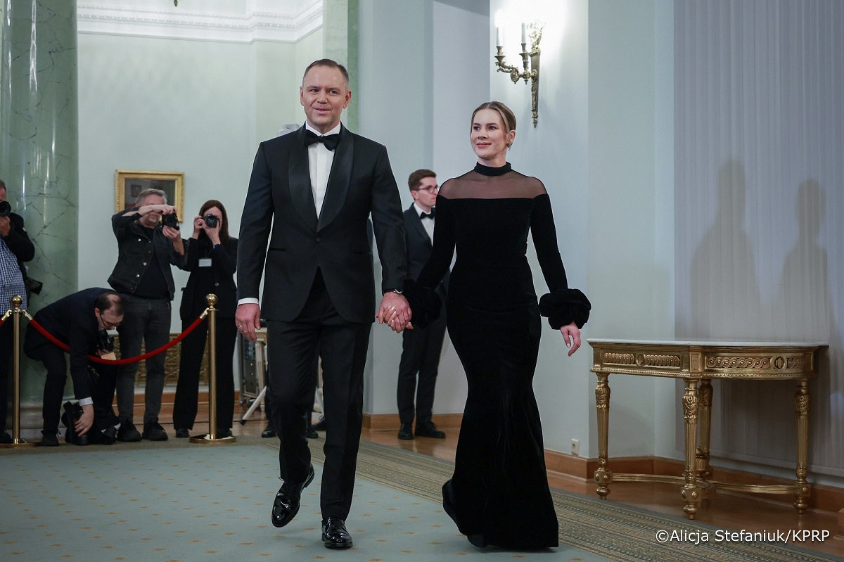 Polacy ocenili półrocze prezydentury Nawrockiego. SONDAŻ