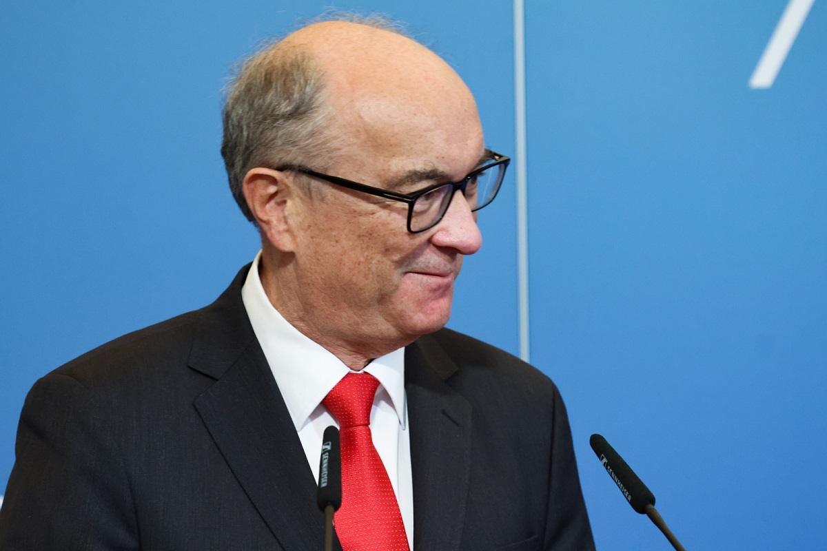 Czarzasty już czeka na odebranie uposażenia Ziobrze