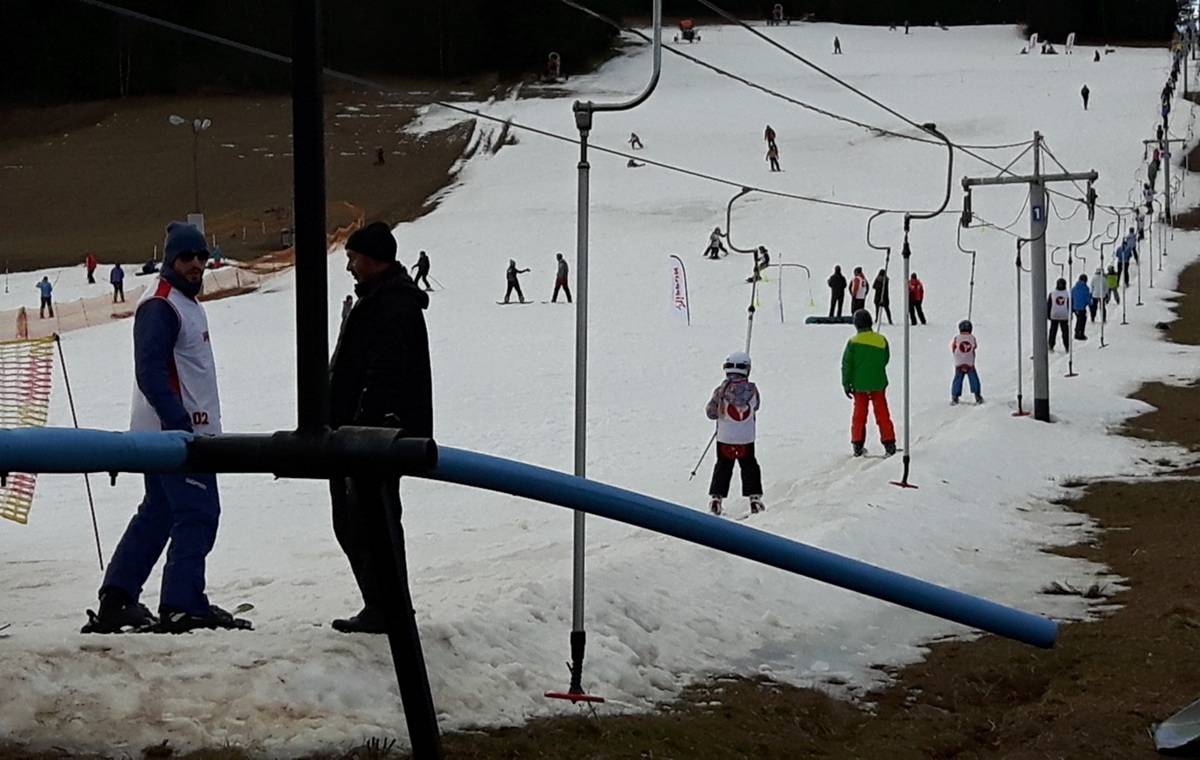 Gdzie Polacy wyjeżdżają na ferie? Coraz częściej nie w góry