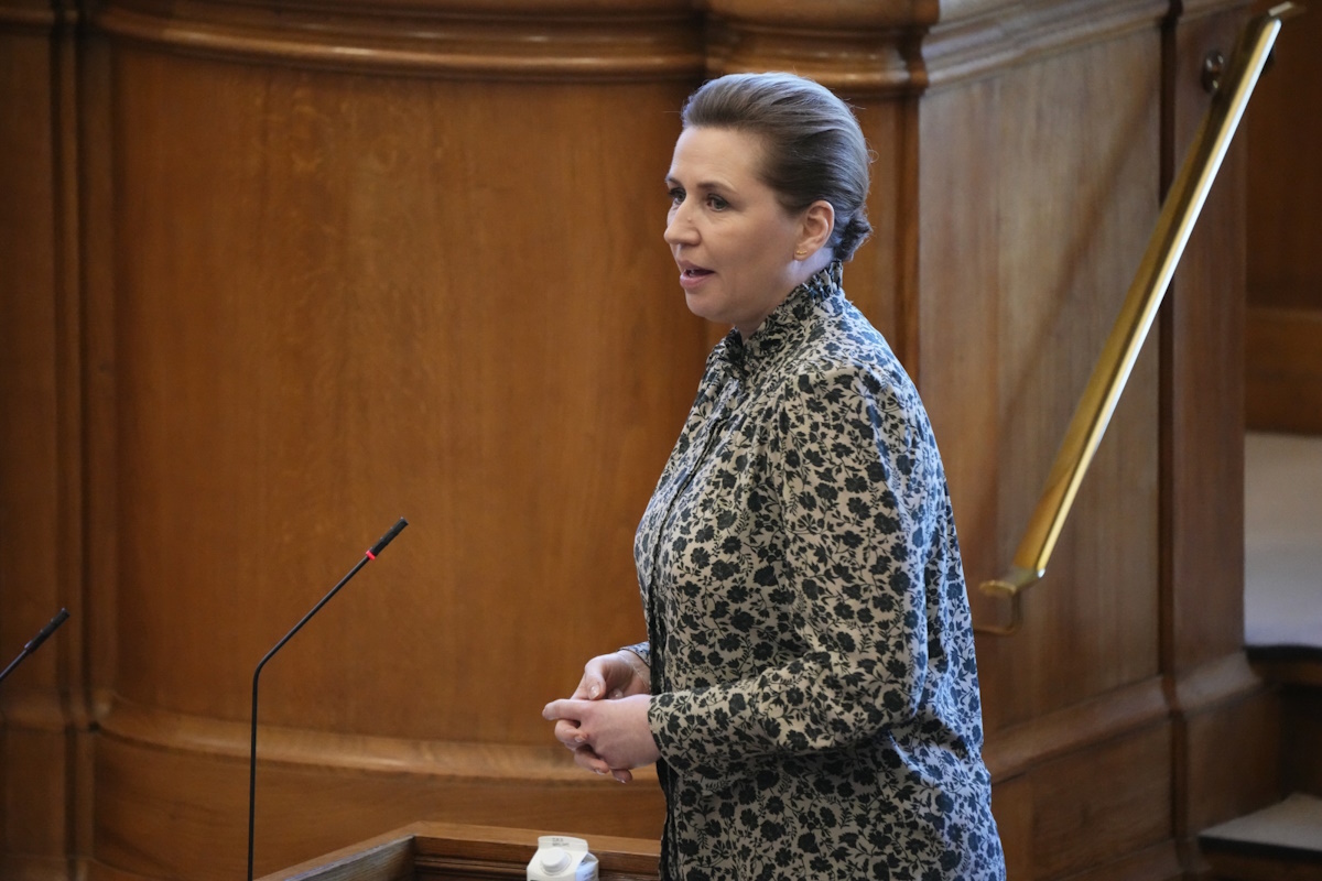 Premier Danii: "Przechodzimy przez mroczny rozdział"