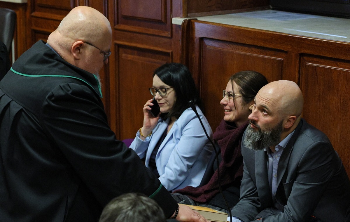 Proces ks. Olszewskiego i b. urzędniczek MS odroczony!