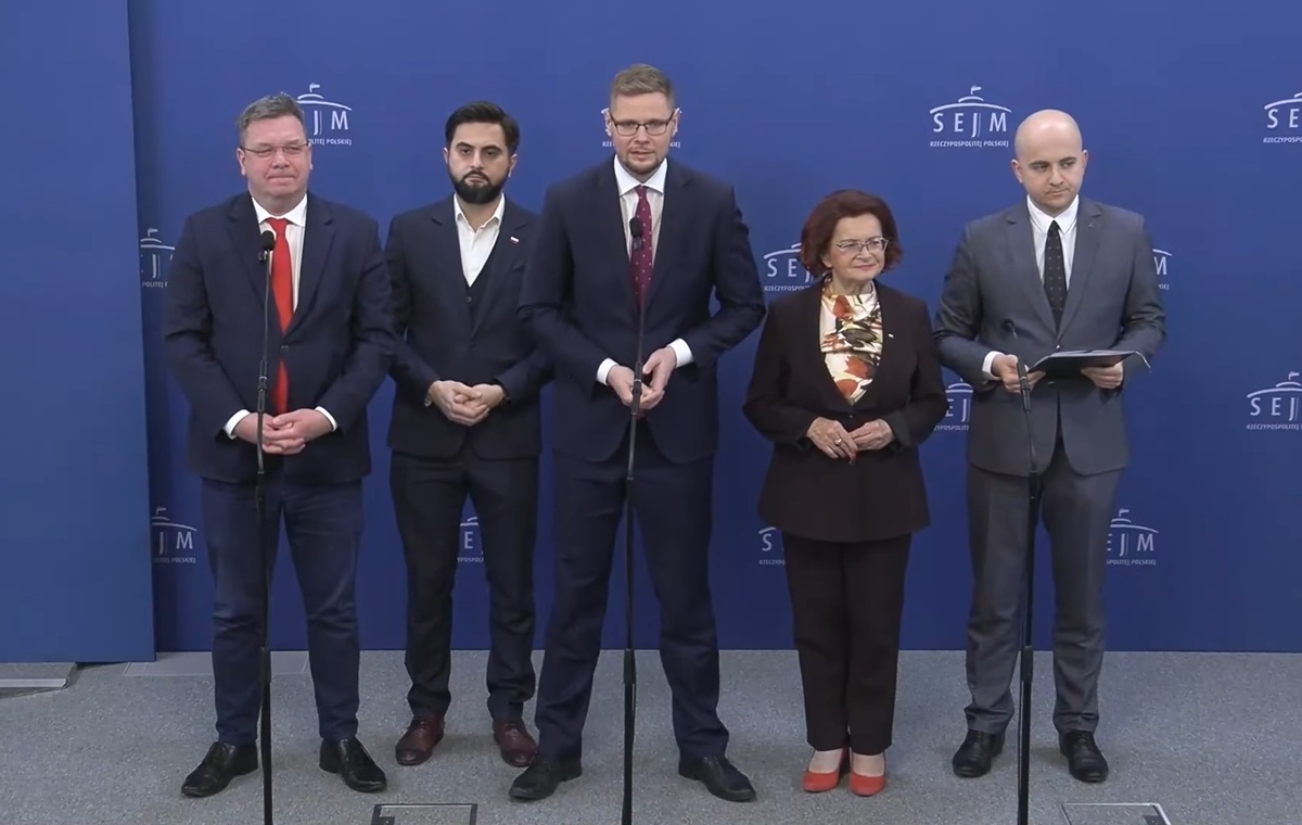 "GW" straszy Wosia i Mateckiego sankcjami karnymi. W tle KRS