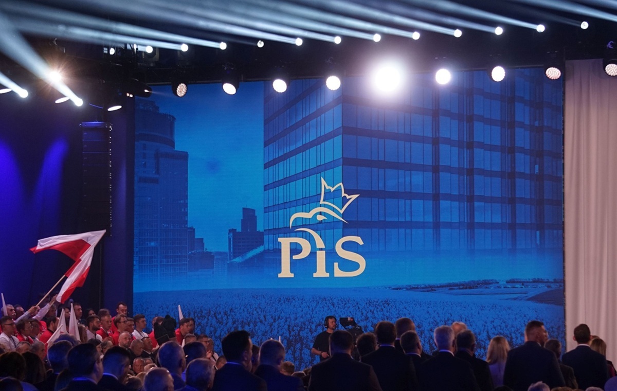 Kto byłby dobrym kandydatem PiS na premiera? SONDAŻ