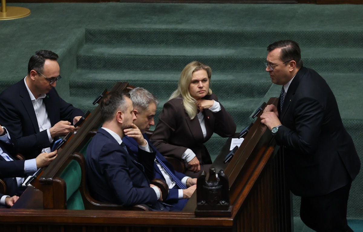 Koalicja 13 Grudnia idzie na zwarcie