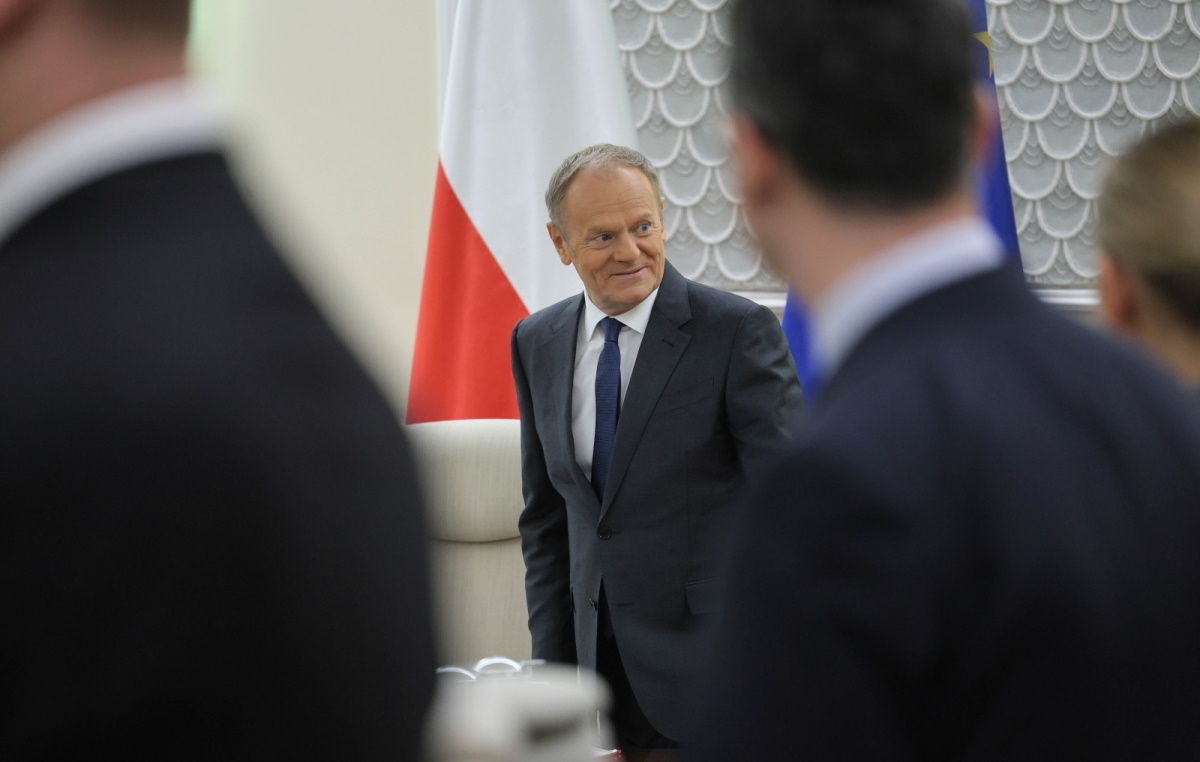 Zwolnienia grupowe biją rekordy, a Tusk zanurzony w propagandzie