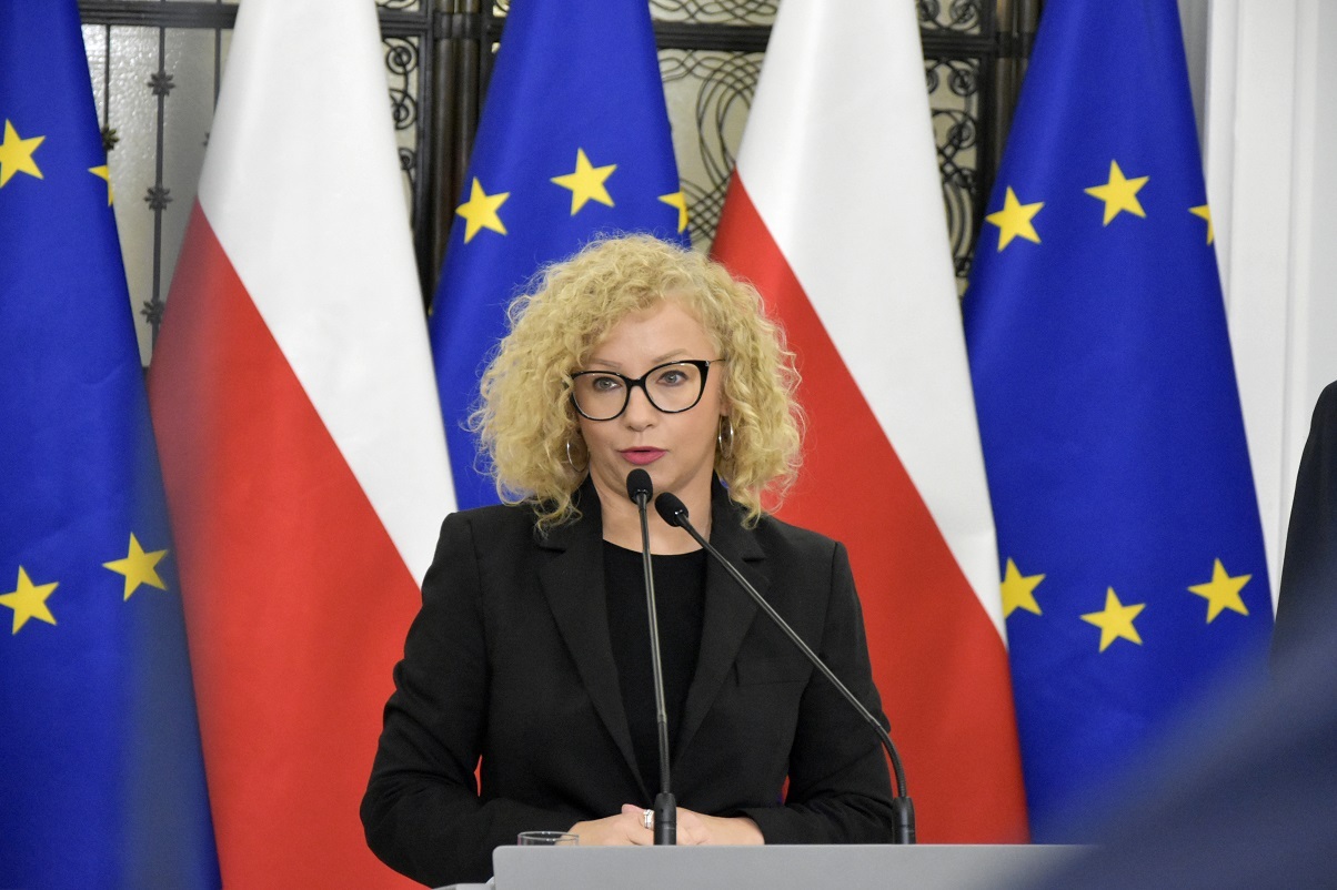 Lawinowe zamykanie porodówek. Kuriozalne słowa Kotuli. WIDEO