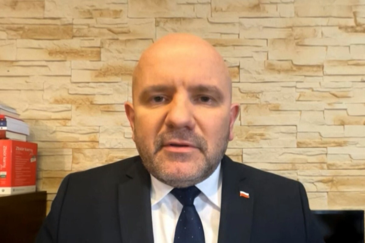 List gończy za Ziobrą. Gosek: To nie Bareja, a państwo Tuska