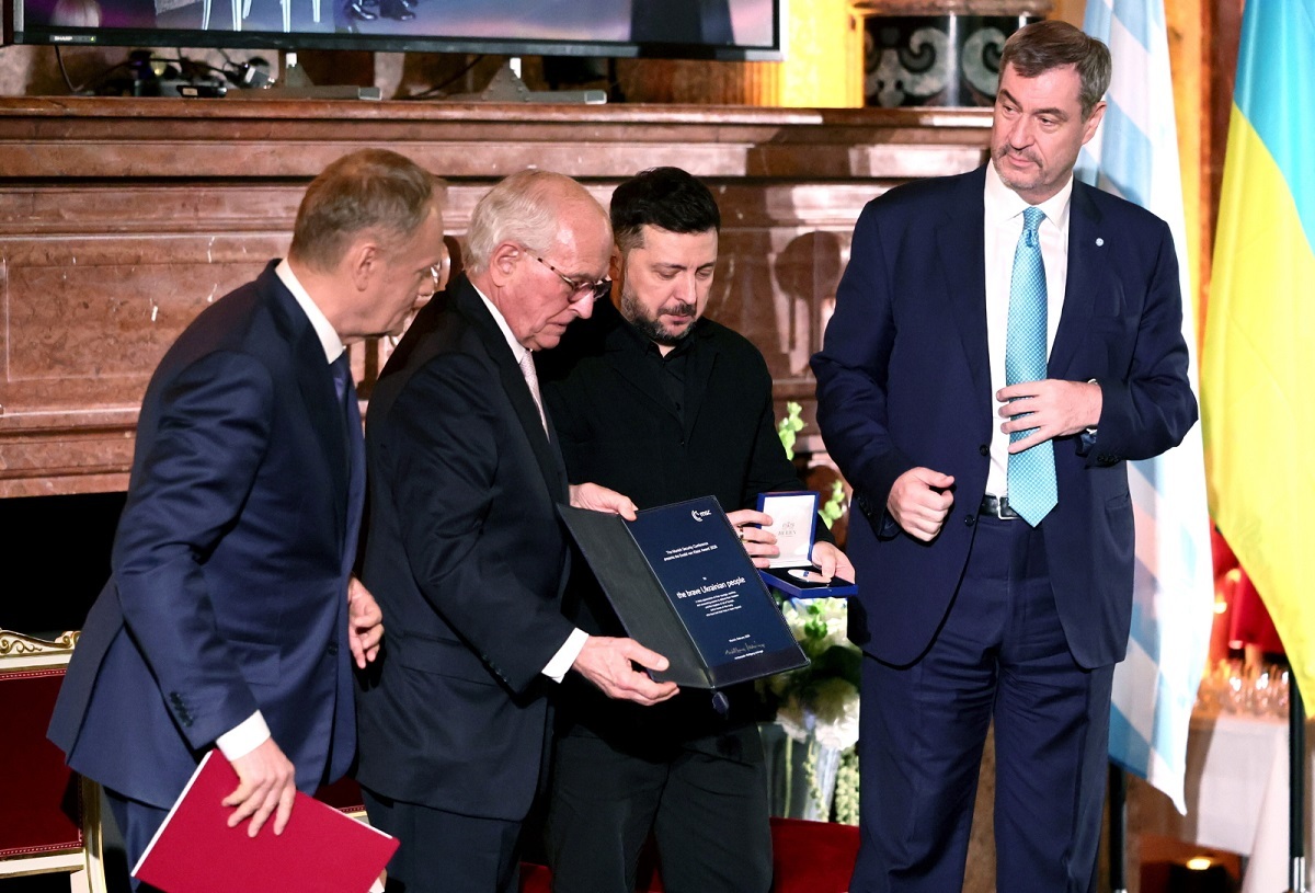 Zełenski odebrał nagrodę im. von Kleista. Co powiedział Tusk?