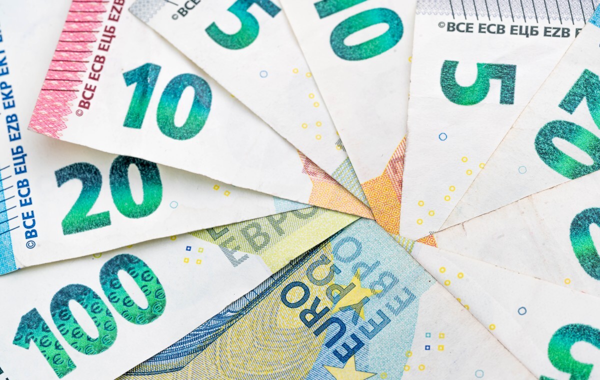 Unijny wspólny dług wynosi już ponad bilion euro