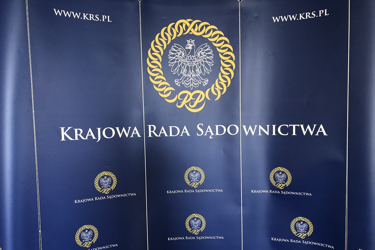 Prezesi sądów chcą "pomóc" w wyborach do KRS. Mocna riposta!