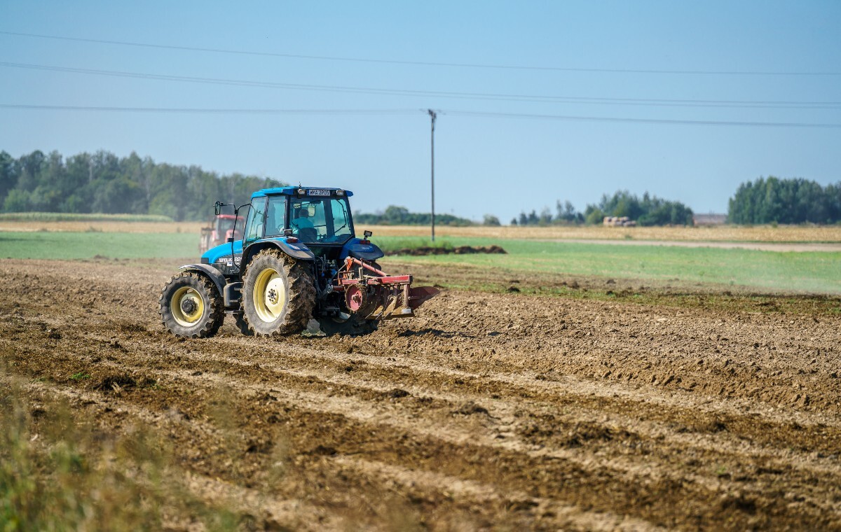 Prezydent zablokował wykluczenie 600 tys. gospodarstw z dopłat
