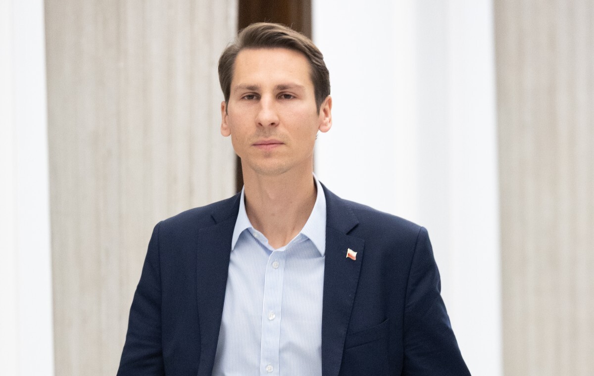 Płażyński: Kiedy Papa chwali SAFE, trzeba mieć się na baczności