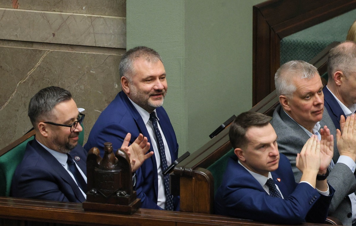 Принята резолюция по НКР. Имеет ли она вообще какую-либо юридическую силу?