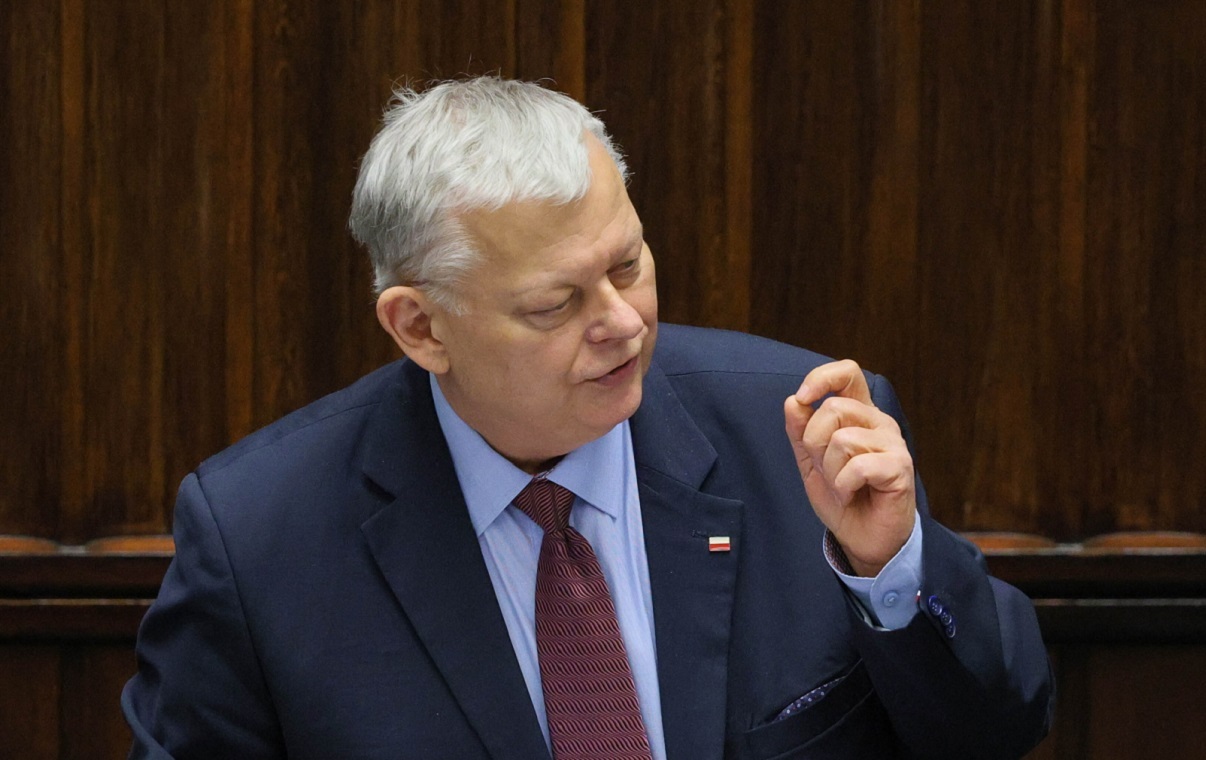 Долой коммунизм. Странный обмен Царзасты с Суским