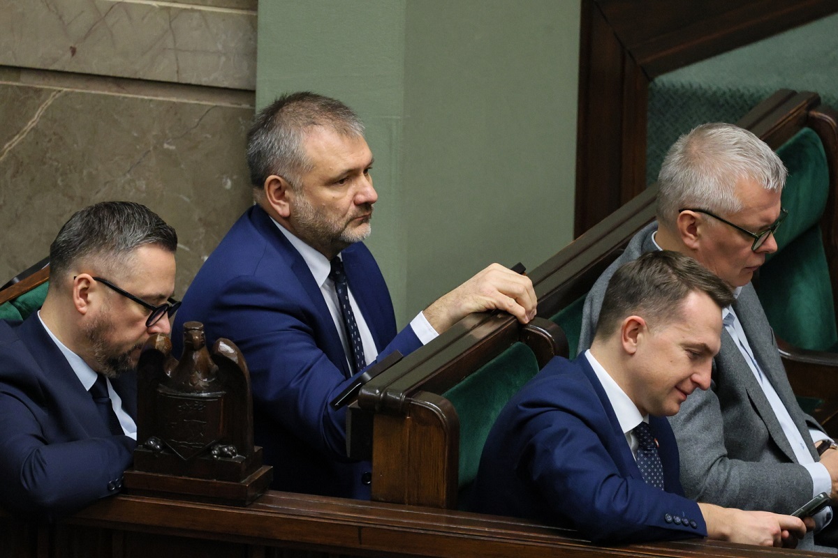 Zajmowali PK dekretem, teraz KRS uchwałą