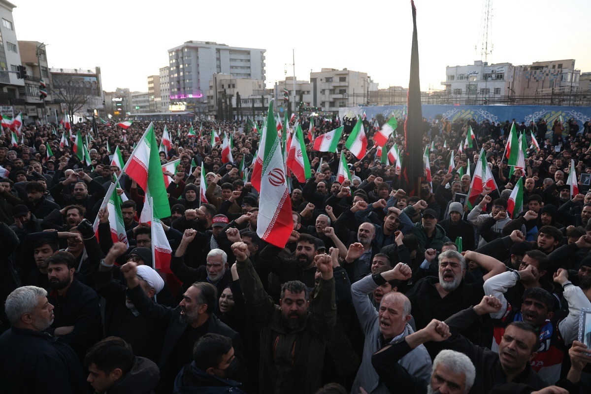 W atakach na Iran zginęli także szef sztabu i minister obrony!