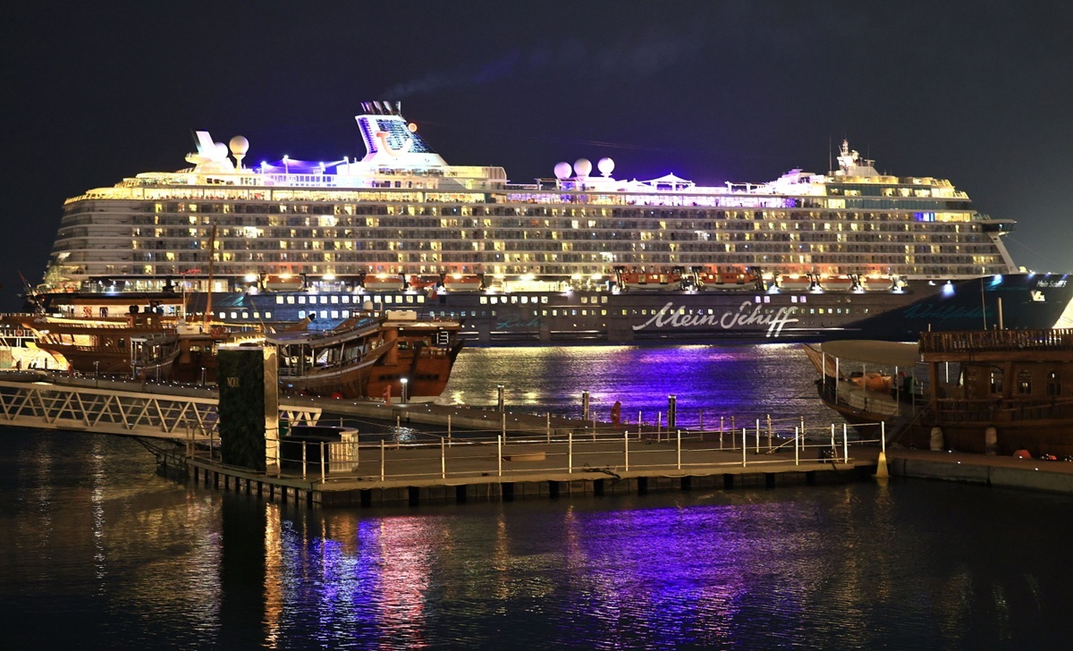 Statki z tysiącami pasażerów utknęły na Bliskim Wschodzie!