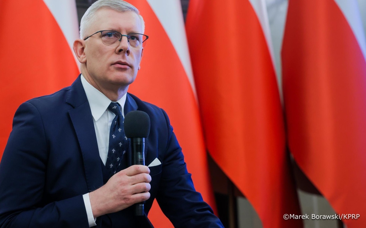 Глава Совета национальной безопасности указывает на SAFE правительства. "Через неделю мы будем вооружены"?