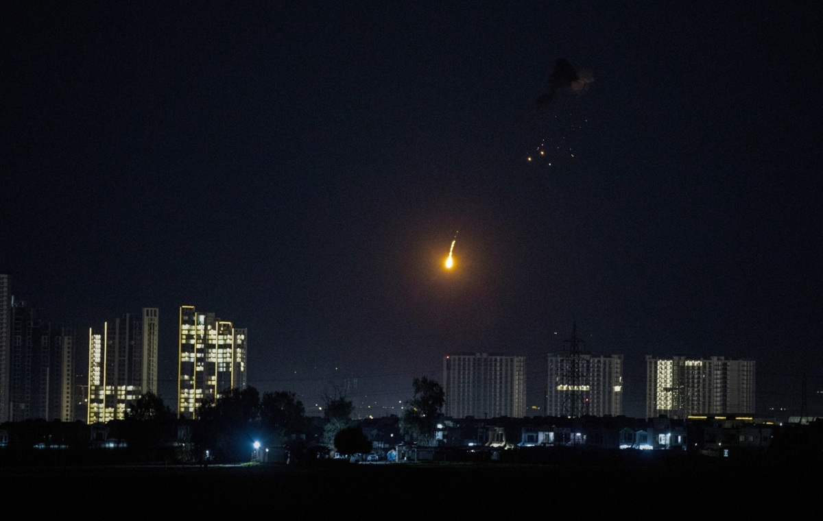 W Iraku wybuchły antyamerykańskie zamieszki! Cały kraj bez prądu