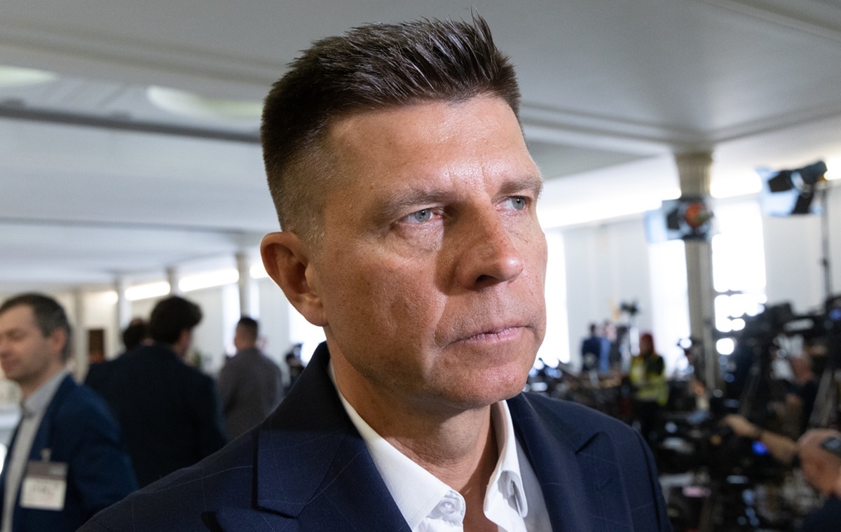 Жалко! Петру хочет, чтобы губернатора НБП допросили по SAFE 0%