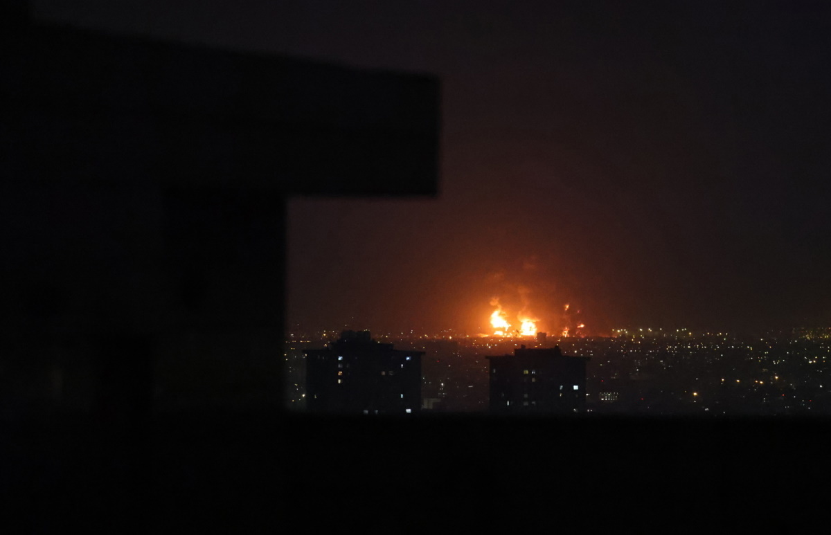 Atak Izraela i USA na magazyny ropy i rafinerię w Teheranie!