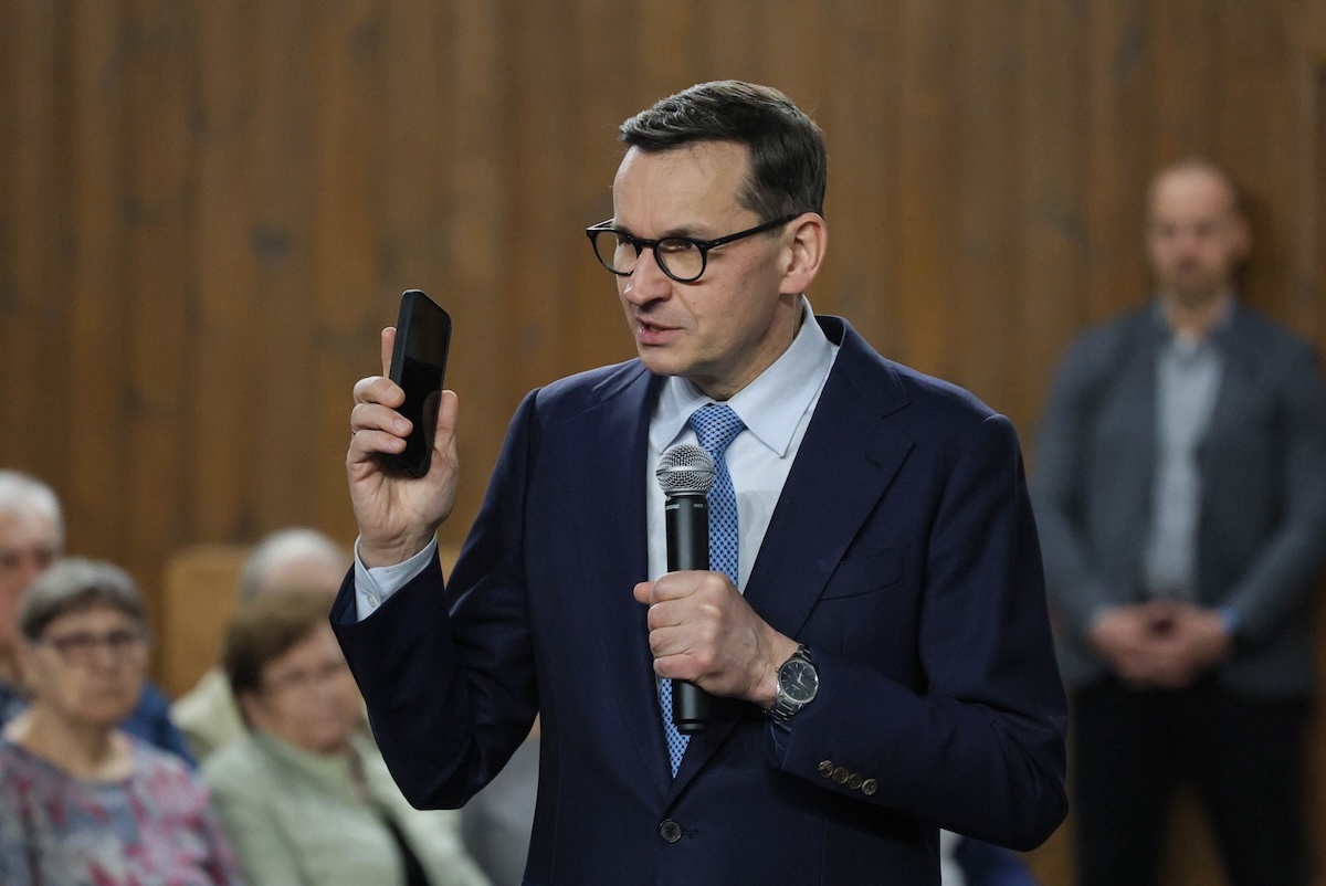 Morawiecki wicepremierem w rządzie Czarnka? Wymowna odpowiedź