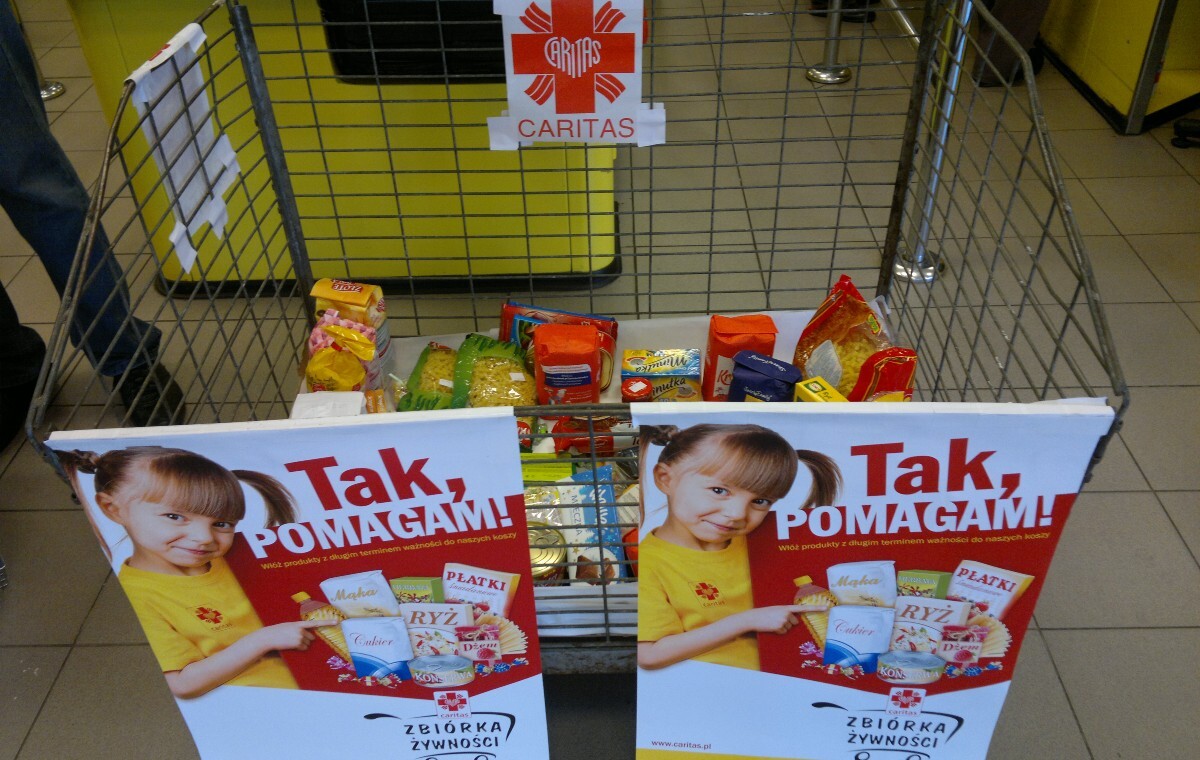 „Tak. Pomagam!” – rusza wielkanocna zbiórka żywności Caritas