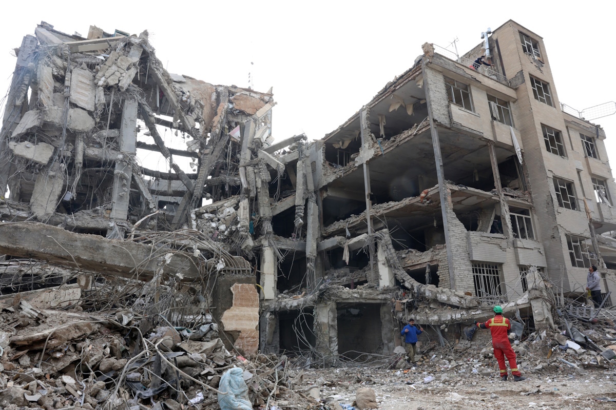 Poważne tarcia w Iranie? Armia ma być w konflikcie z KRSI