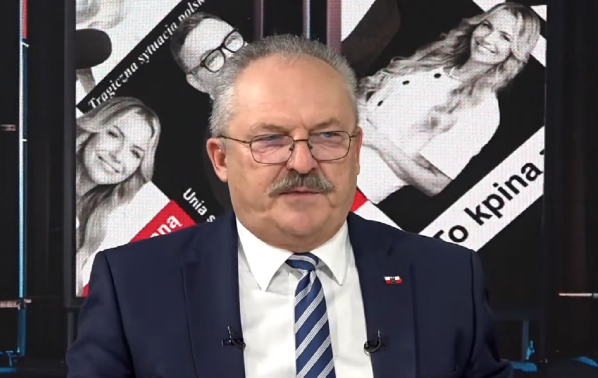 TYLKO U NAS. Cyrk ws. SAFE. Jakubiak: Co ci Niemcy na nich mają?