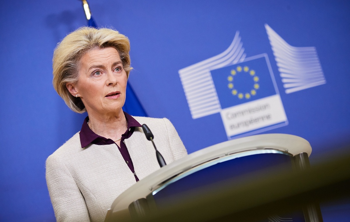Von der Leyen ostrzegła kraje UE przed wzrostem migracji!