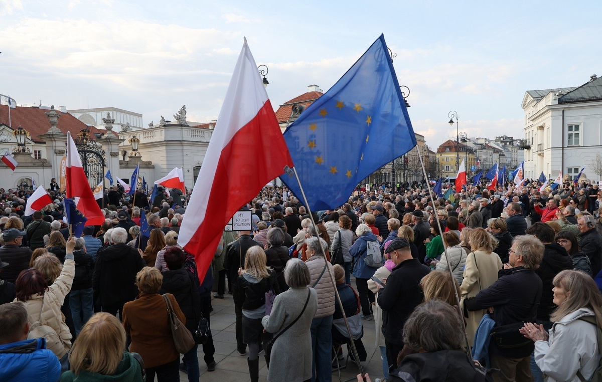 KOD-ziarze w oparach absurdu. choćby nie wiedzą, kto rządzi?