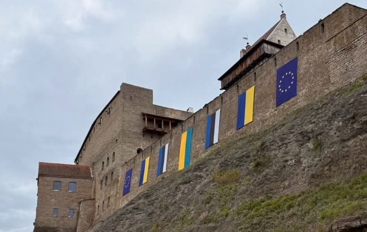 Tania prowokacja Rosjan. Grają "Narewską Republiką Ludową"