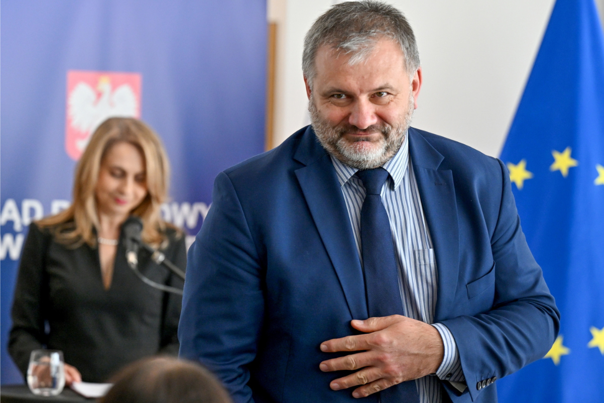 Żurek i "małżeństwa" jednopłciowe: Zmierzamy do "normalności"