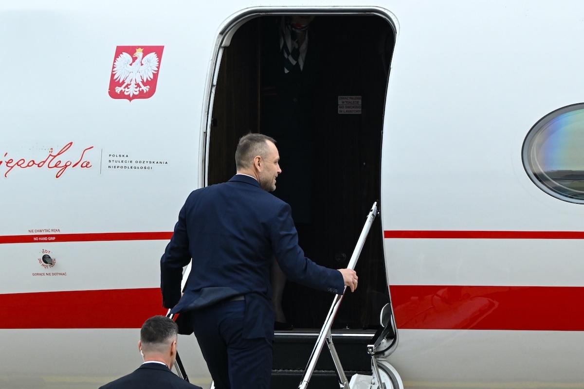 Prezydent Nawrocki o Rosji na CPAC i w rozmowie z Orbanem