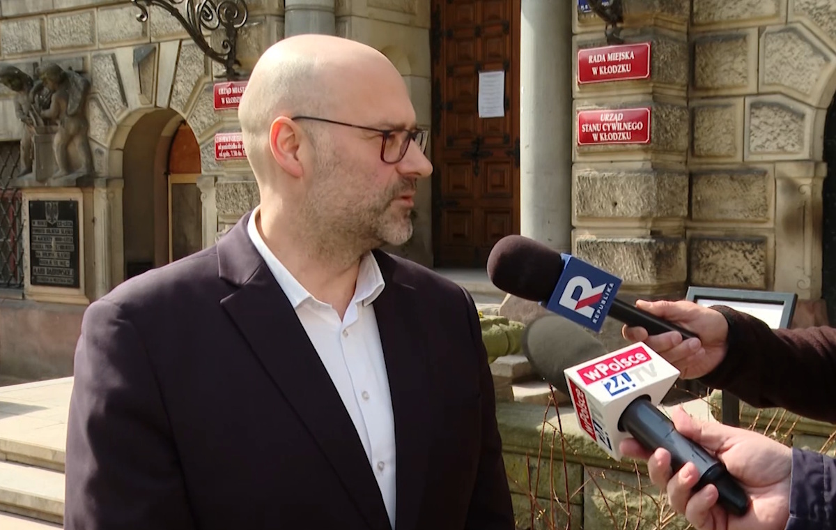 Burmistrz Kłodzka zabrał głos ws. Kamili L. i jej mieszkania