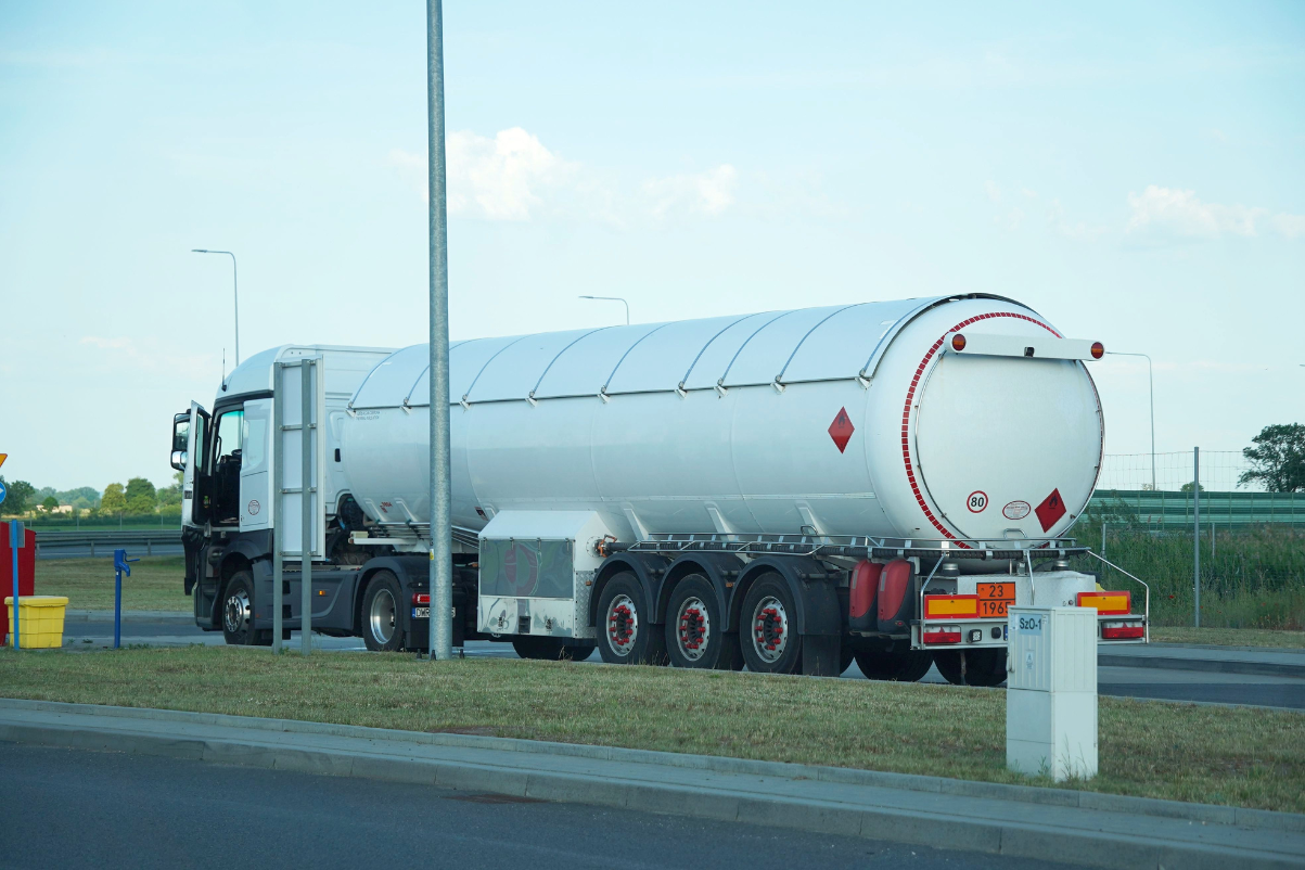 Maksymalne ceny paliw do 7 kwietnia. Komunikat ministra energii