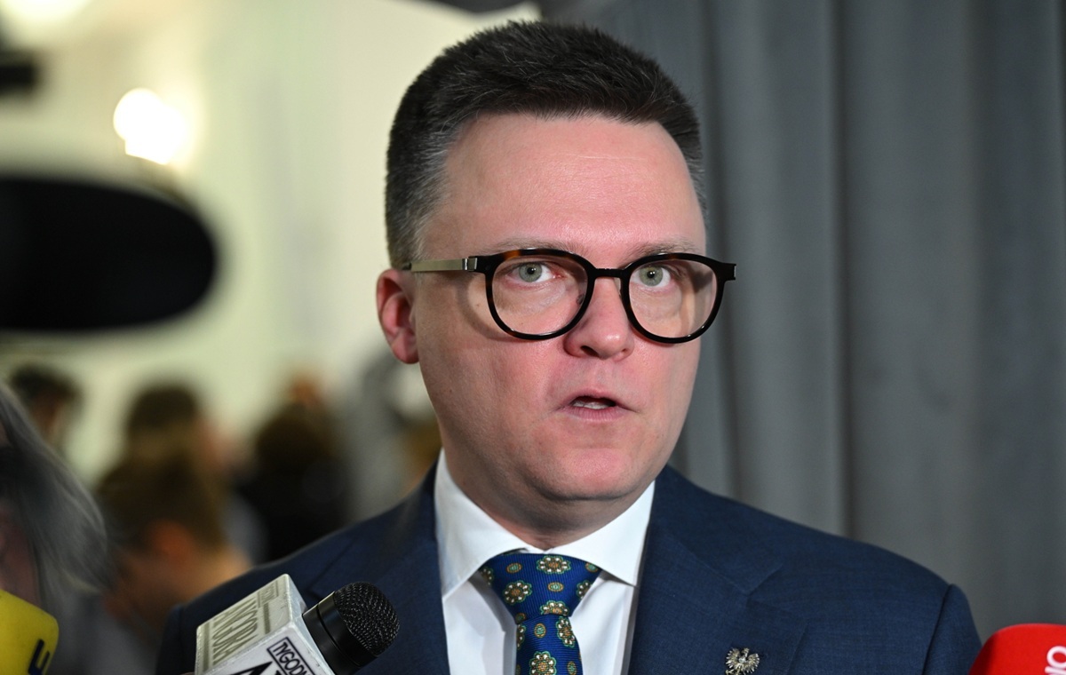 Даже Холовния это признаёт: я не понимаю поведения судей Конституционного трибунала