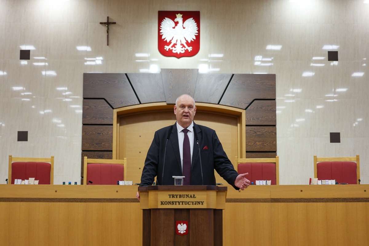 President of the Constitutional Tribunal: 4  persons elected to the Tribunal did not take office