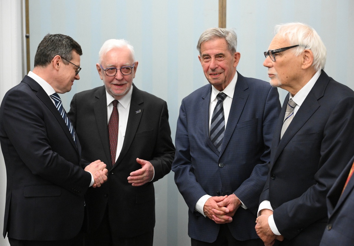 Hucpa in the Sejm with an "oath"