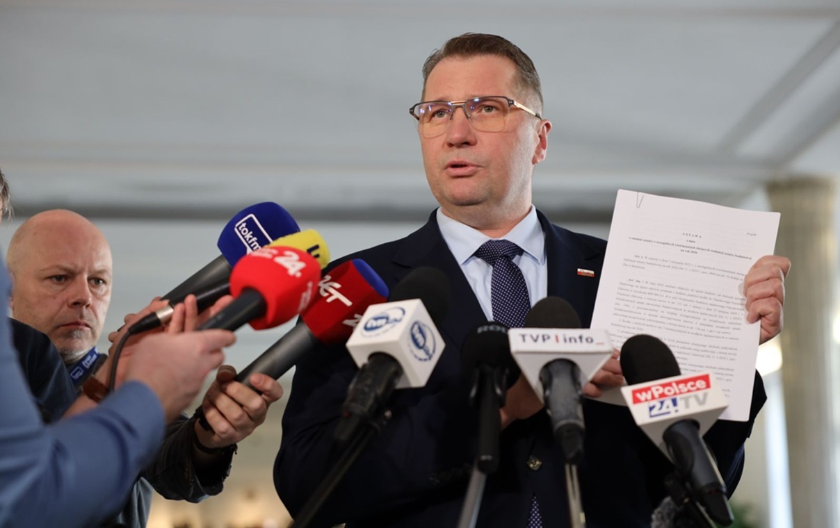 How to save the wellness  service? Czarnek has submitted a bill