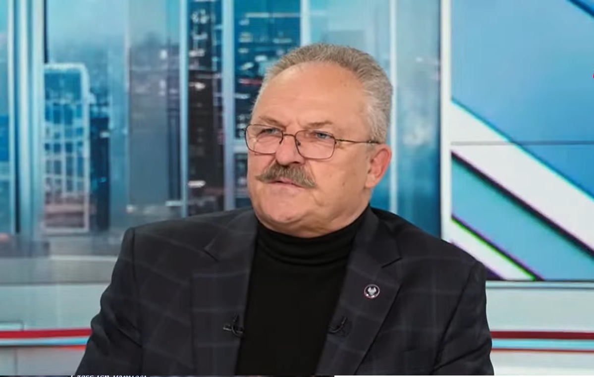 TYLKO U NAS. Jakubiak: "Eutanazja narodu polskiego"