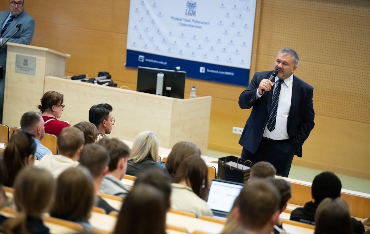 Kuriozalne zwierzenia min. Żurka do studentów UAM w Poznaniu