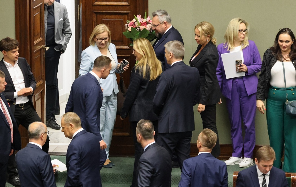 Jedyny odważny! Poseł Polski 2050 za odwołaniem Hennig-Kloski