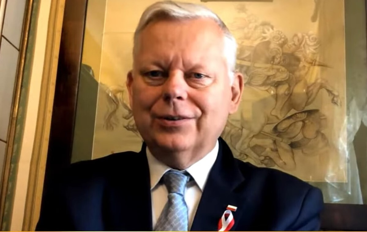 A fresh  constitution is needed. Suski: The current 1  has many weaknesses