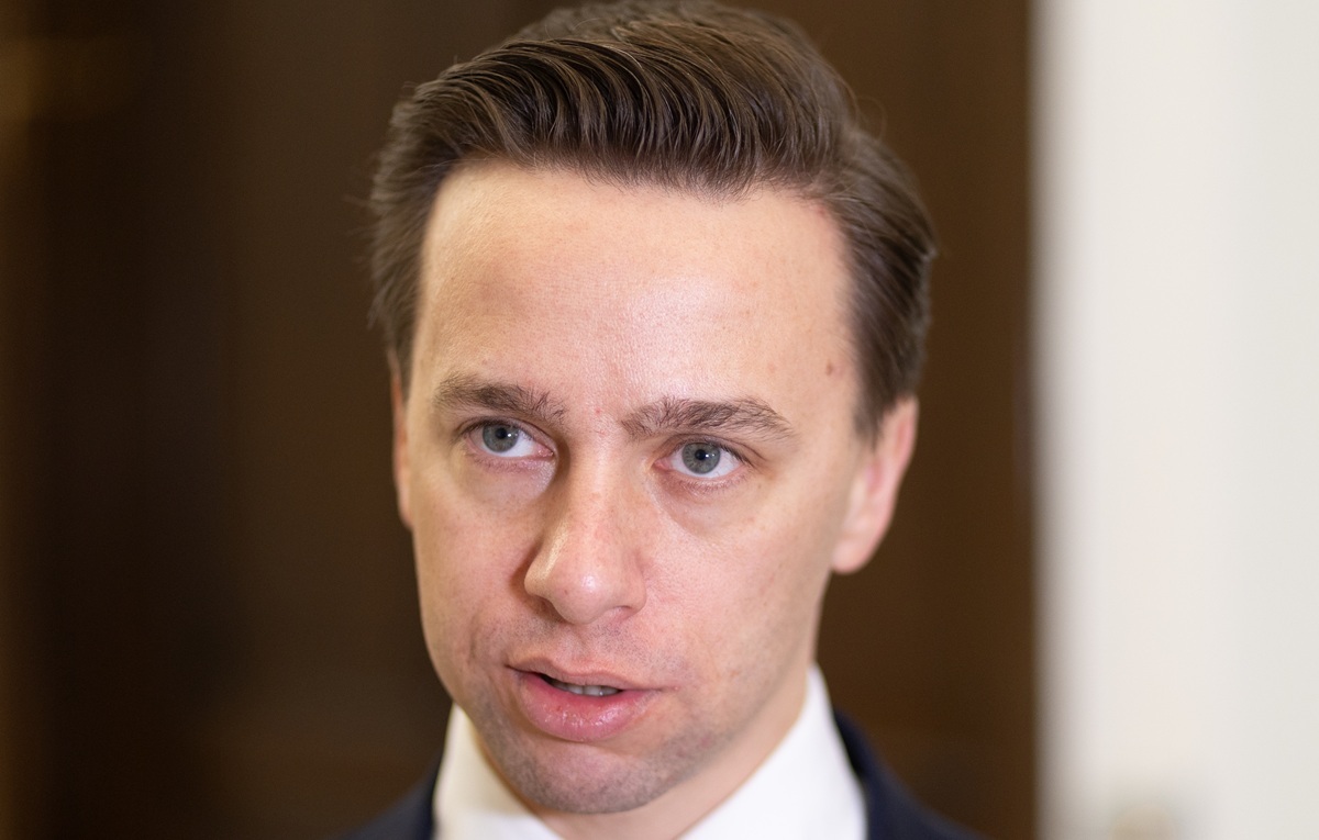 Босак оценил инициативу президента Навроцкого относительно референдума