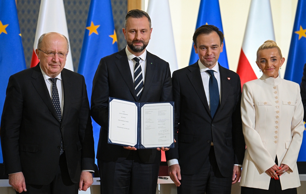 Co oznacza podpisanie przez rząd Tuska umowy pożyczki z SAFE?