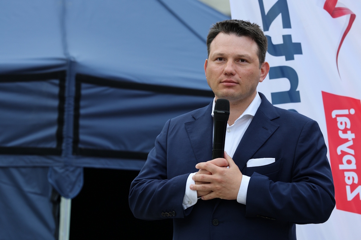 Will the authorities check Mentzen's assets? There is simply a bill