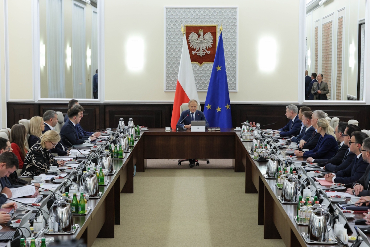 Rząd Tuska otwiera drzwi imigrantom. Czego jeszcze żąda biznes?